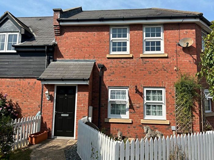 2 Bedroom Coach House To Rent In Badger Lane, Bourne, PE10