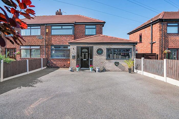 4 Bedroom Semi Detached House For Sale In Manchester Road, Woolston, Warrington, WA1