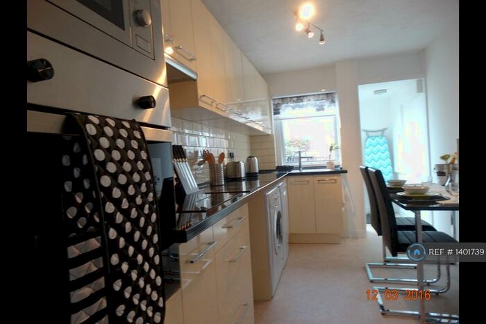 1 Bedroom Flat To Rent In Orion Close, Southampton, SO16
