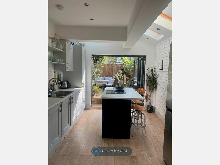 3 Bedroom Terraced House To Rent In Holness Rd, London, E15