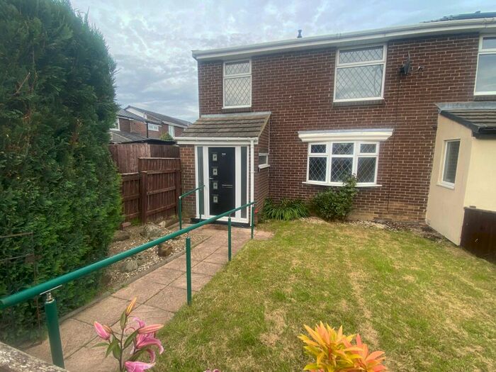 3 Bedroom Semi-Detached House To Rent In South Magdalene, Medomsley, DH8