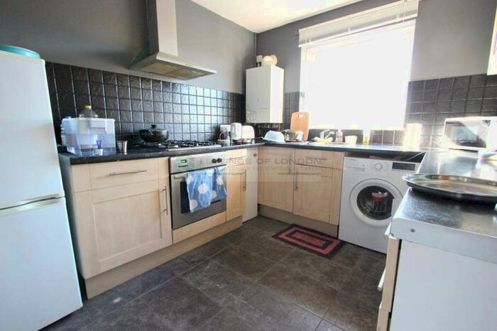 1 Bedroom Flat To Rent In Athelstan Walk North, Welwyn Garden City AL7