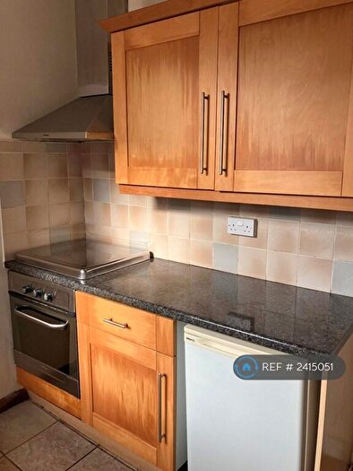 2 Bedroom Terraced House To Rent In Charlotte Street, Stockport, SK1