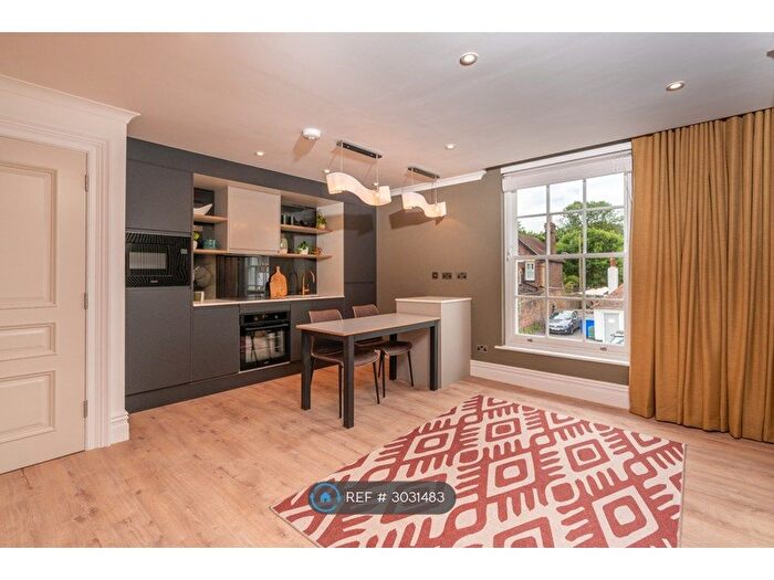 1 Bedroom Flat To Rent In Oxford Street, Whitstable, CT5