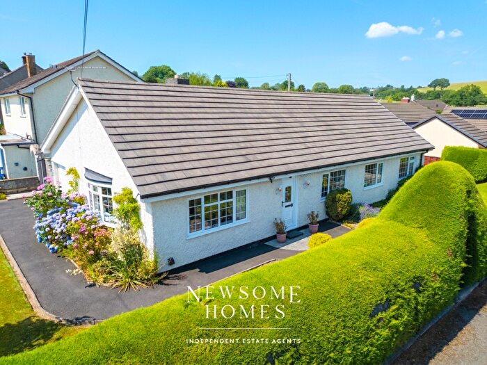 4 Bedroom Detached Bungalow For Sale In Clawddnewydd, Ruthin, Denbighshire, LL15