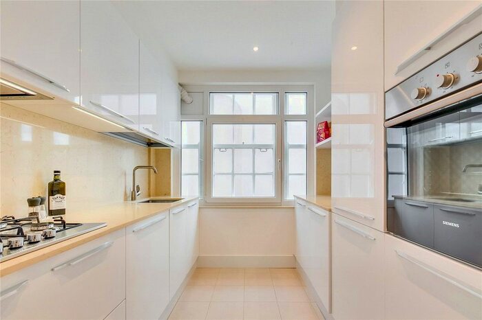 2 Bedroom Flat To Rent In Ovington Court, Brompton Road, SW3