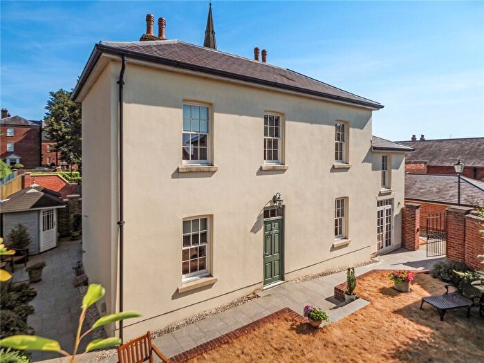 3 Bedroom Semi-Detached House For Sale In Archery Lane, Winchester, Hampshire, SO23