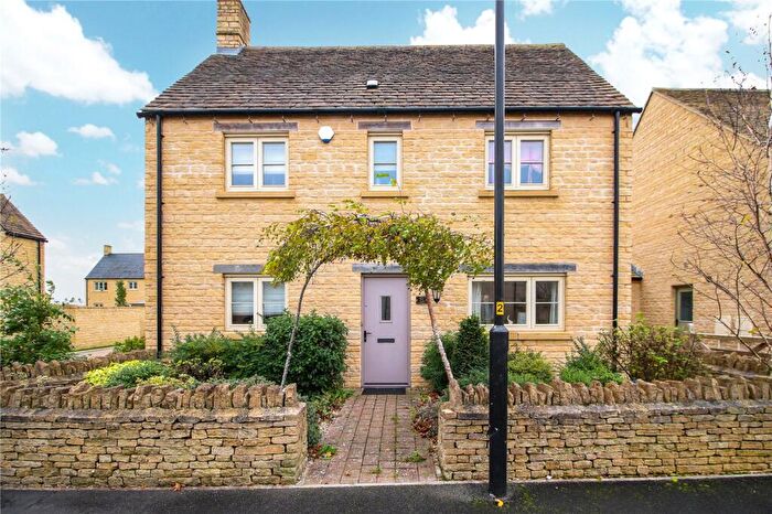 4 Bedroom Detached House To Rent In Grebe Close, South Cerney, Cirencester, Gloucestershire, GL7