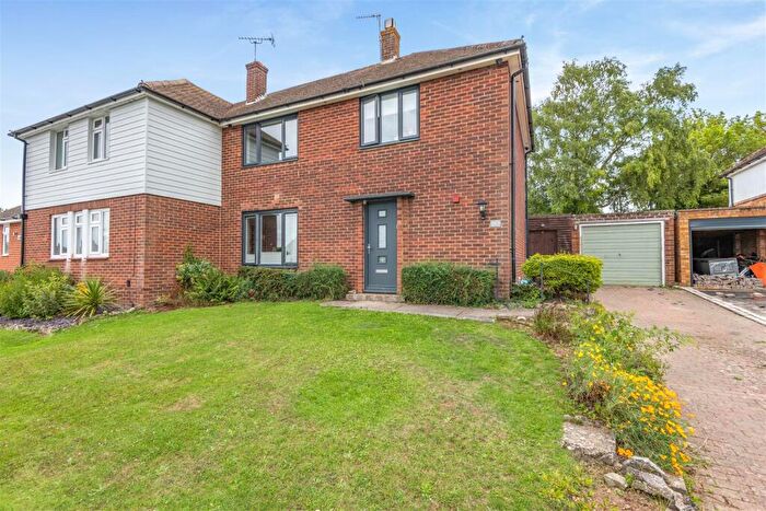 3 Bedroom House For Sale In Anglesey Avenue, Maidstone, ME15