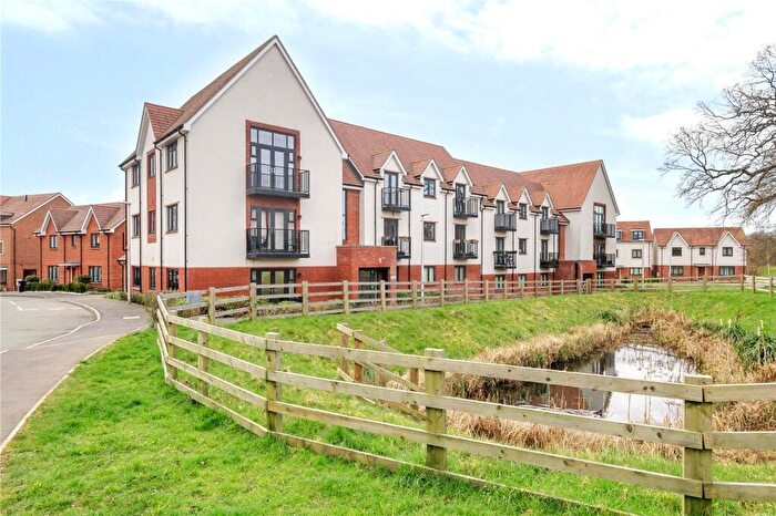 2 Bedroom Apartment For Sale In Flat, Hirst House, Quiller Avenue, Arborfield Green, RG2