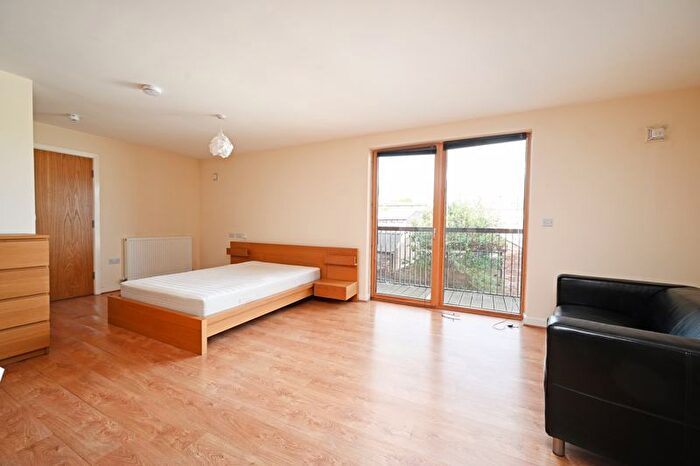 1 Bedroom Studio To Rent In Apt Ashton Point, Upper Allen Street, Sheffield, S3