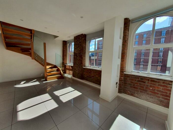 3 Bedroom Apartment To Rent In Apt . :: Ice Plant, M4