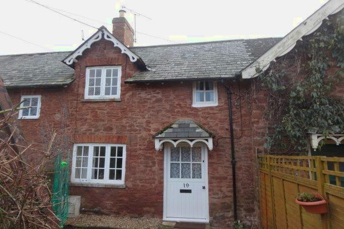 2 Bedroom Property To Rent In Mount Street, Taunton, TA4