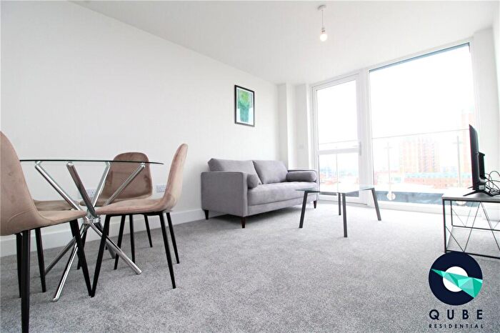 2 Bedroom Flat To Rent In Adelphi Wharf, Adelphi Street, Salford, Greater Manchester, M3