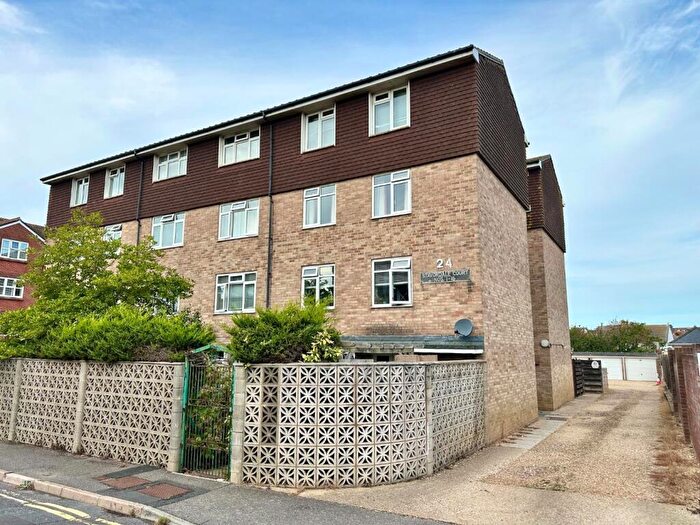 1 Bedroom Apartment For Sale In Stavordale Road, Weymouth, DT4