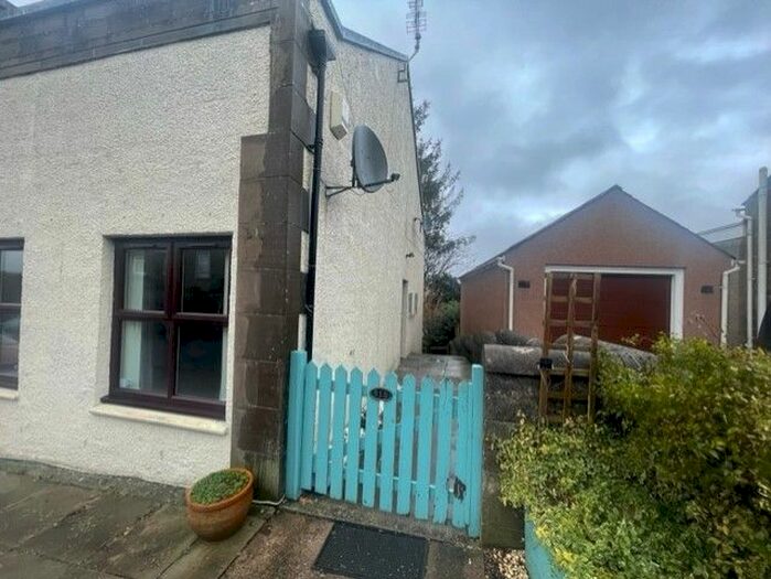 2 Bedroom Flat To Rent In South Street, Forfar, DD8