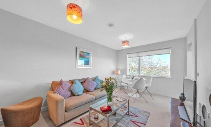 1 Bedroom Property To Rent In Airco Close, London, NW9