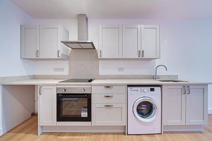 1 Bedroom Flat To Rent In Kings Street, Maidstone, ME14