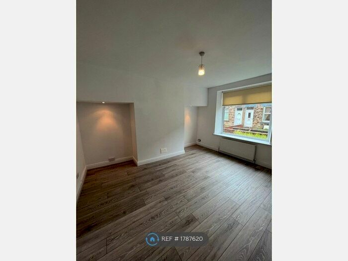 2 Bedroom Terraced House To Rent In Henley Gardens, Consett, DH8