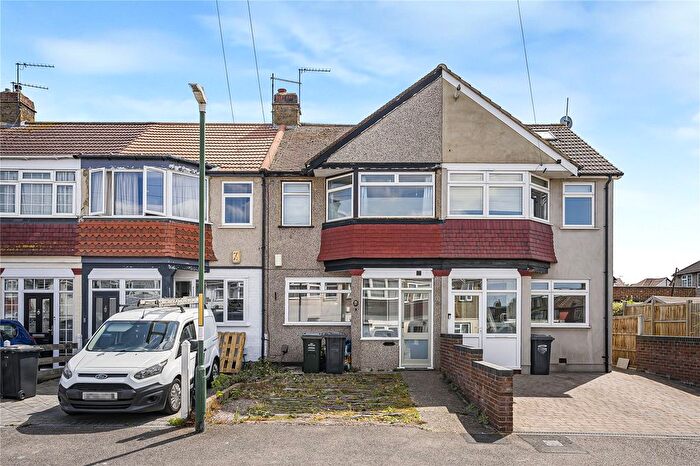 2 Bedroom Terraced House For Sale In Rayford Close, Dartford, Kent, DA1