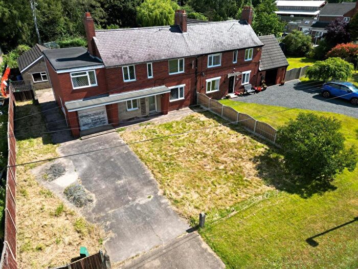 4 Bedroom Semi-Detached House For Sale In Mill Lane, Rawcliffe, Goole, DN14