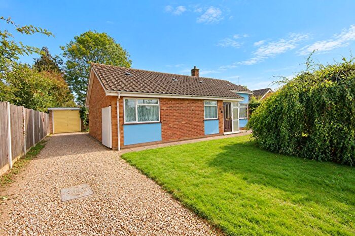 3 Bedroom Detached Bungalow For Sale In Birchfield Lane, Mulbarton, NR14