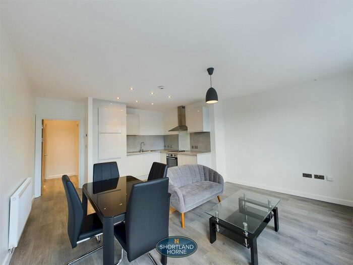 1 Bedroom Flat To Rent In John Thornton House, The Burges, CV1