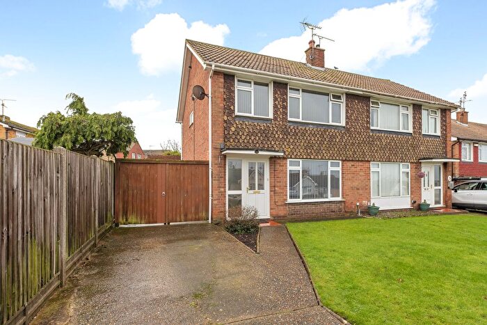 3 Bedroom Semi-Detached House For Sale In Hillcroft Road, Herne Bay, Kent, CT6