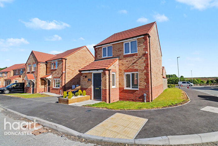 3 Bedroom Detached House For Sale In Forterra Way, Bircotes, Doncaster, DN11