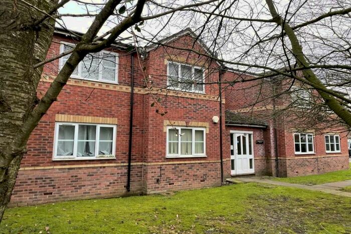 1 Bedroom Flat To Rent In Coppenhall Grove, Crewe CW2