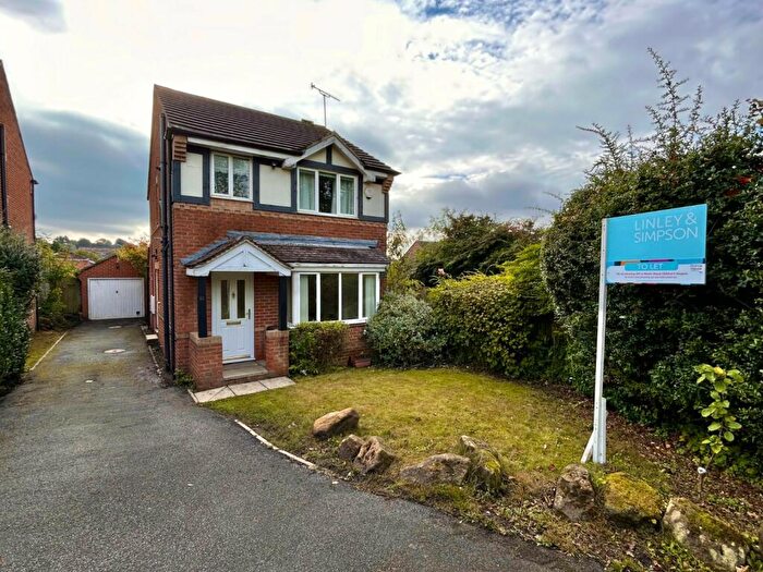 3 Bedroom Detached House To Rent In Woodside Avenue, Meanwood, Leeds, LS7