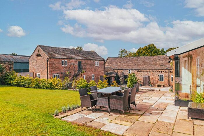 5 Bedroom Detached House For Sale In Dethick, Matlock, DE4