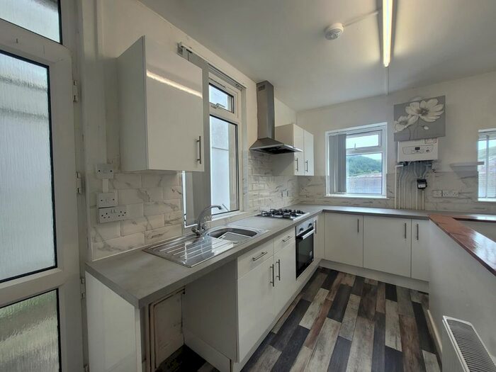 1 Bedroom Flat To Rent In High Street, Gilfach Goch, Porth, Rhondda