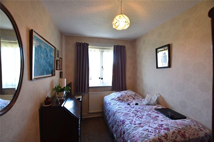 2 Bedroom Bungalow For Sale In Cumberland Drive, Royton, Oldham, Greater Manchester, OL2