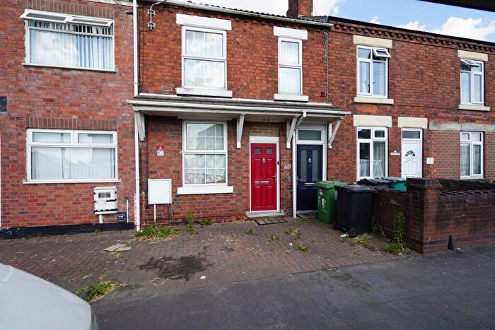 3 Bedroom Terraced House For Sale In Glass House Hill, Codnor, Ripley, DE5