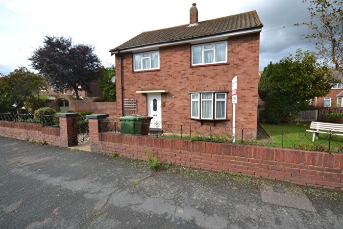 3 Bedroom End Of Terrace House To Rent In Sabina Road, Chadwell St Mary, RM16