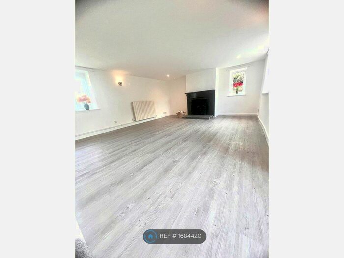 4 Bedroom Detached House To Rent In Hartland, Bideford, EX39