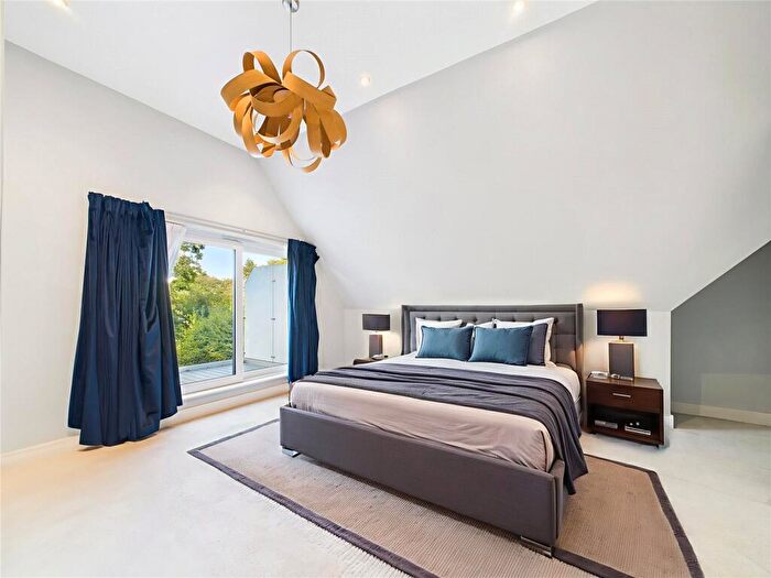 5 Bedroom Detached House For Sale In Hinton Wood Avenue, Highcliffe, Dorset, BH23