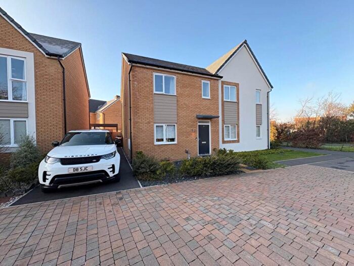 3 Bedroom House To Rent In Jackson Way, Locking Parklands, Weston-super-Mare, BS24