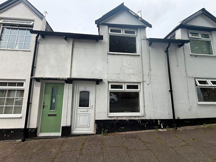 1 Bedroom Cottage For Sale In Smallshaw Lane, Ashton-Under-Lyne, OL6
