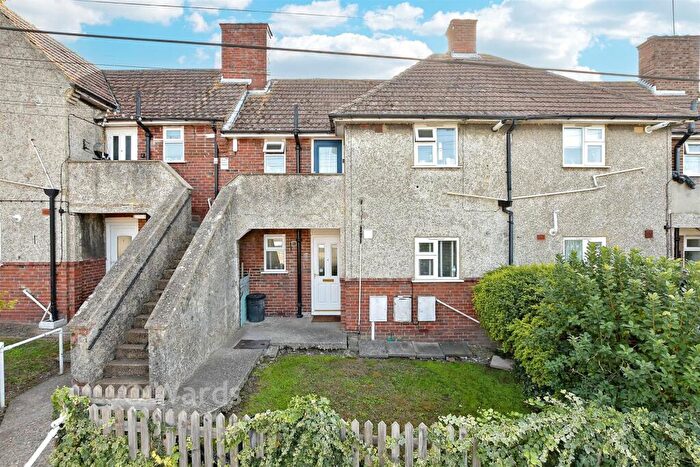 1 Bedroom Flat For Sale In Newlands Road, Ramsgate, Kent, CT12
