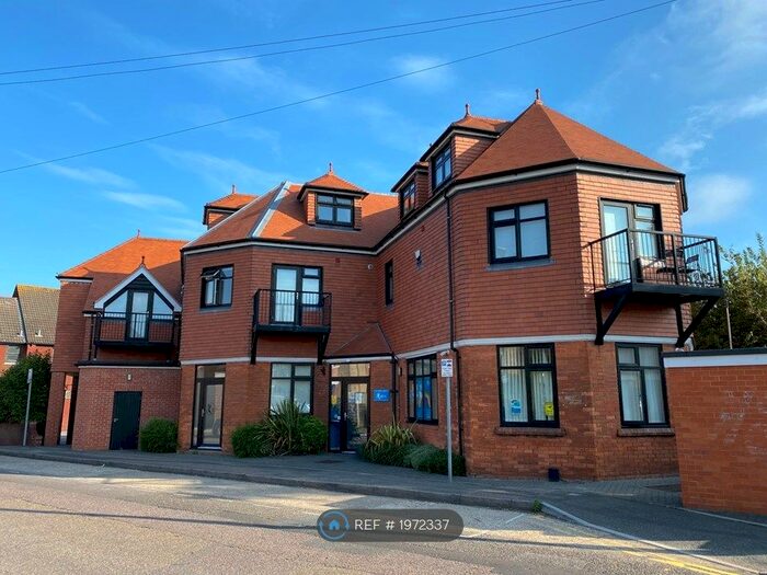 1 Bedroom Flat To Rent In Capstone Road, Bournemouth, BH8
