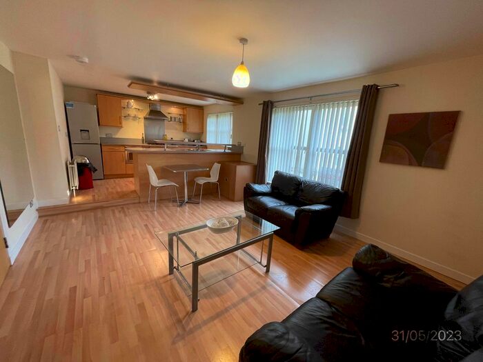 2 Bedroom Flat To Rent In Affleck Street, Ground Floor Right, Aberdeen, AB11