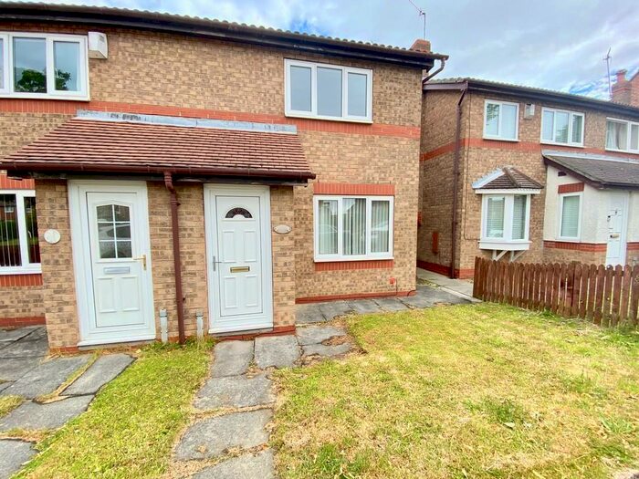 2 Bedroom End Of Terrace House To Rent In Broad Park, Wardley, NE10
