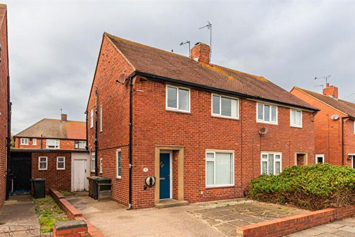 3 Bedroom Semi-Detached House To Rent In Whittingham Road, North Shields, Tyne And Wear, NE30