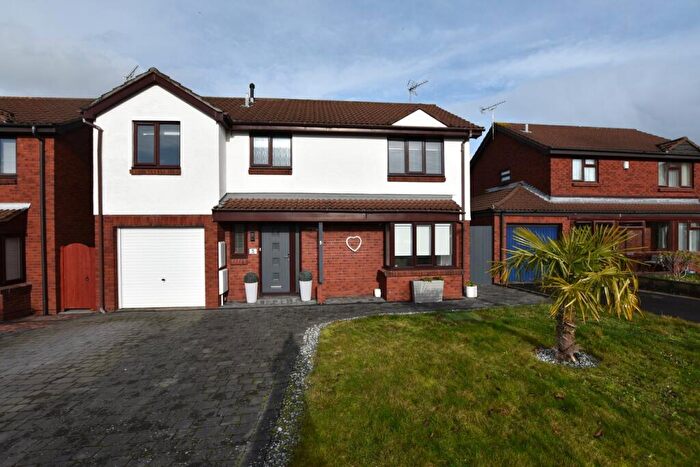 4 Bedroom Detached House For Sale In Earlesfield, Nailsea, Bristol, BS48