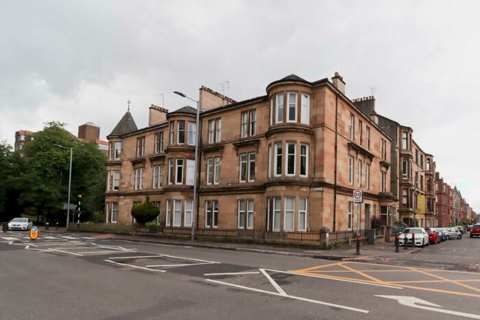 3 Bedroom Flat To Rent In Deanston Drive, Shawlands, Glasgow, G41