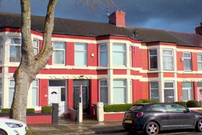 3 Bedroom Property To Rent In Woodchurch Road, Prenton, CH42