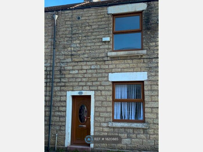 2 Bedroom Terraced House To Rent In Demesne Drive, Stalybridge, SK15