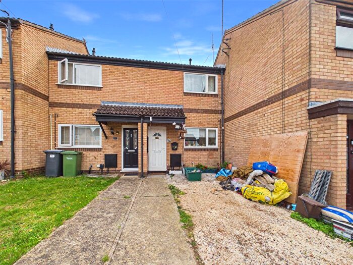 2 Bedroom Terraced House For Sale In Severn Oaks, Quedgeley, Gloucester, Gloucestershire, GL2